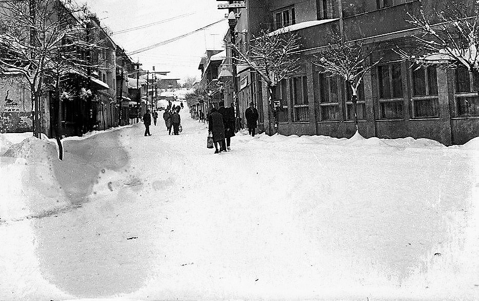Стари фотографии на Кавадарци-Снег 1965 година 