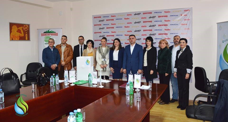 (Видео ) Фондацијата „Никола Јанчев„ донираше 120- прочистувачи за воздух
