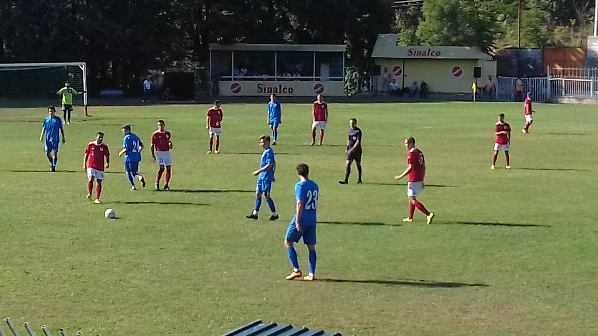 Видео   /Шанси и голови / 8-Финале на Фудбалскиот куп на Македонија :ГФК Тиквеш - ФК Работнички    0 : 1 