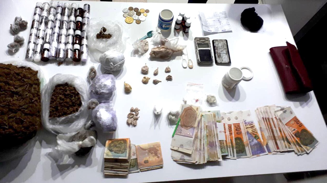 Приведен дилер на дрога од Неготино- пронајдени хероин, кокаин, марихуана...