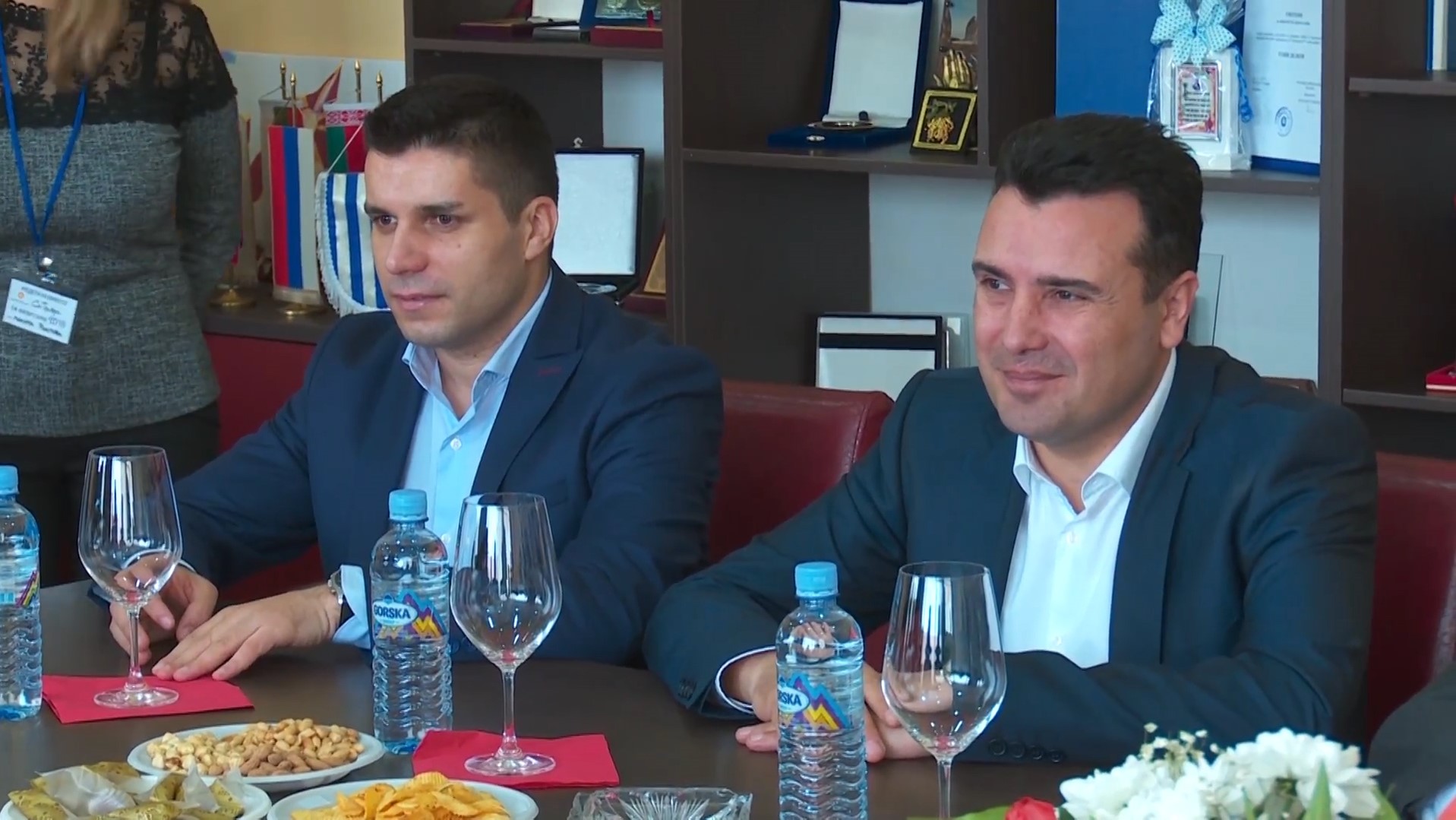 (Видео)   Премиерот Заев во Неготино-Субвенциите исплатени, ке преговараме за подобра цена со винариите