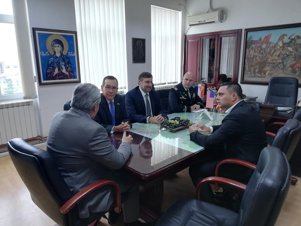 Кабинет на градоначалник на Кавадарци / Средба на Јанчев со Палмер