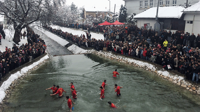 Водици-Осветување на сите води