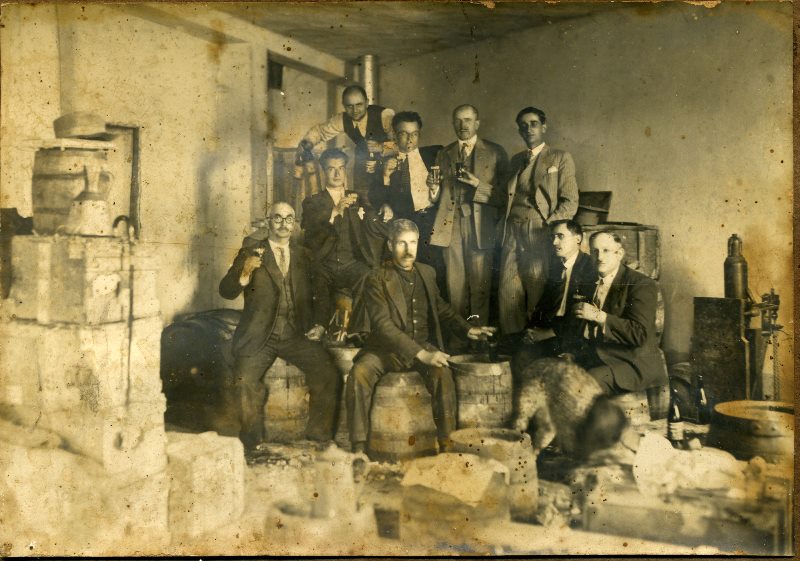 Св.Труфун 1928 година ;Дегустација на вино 