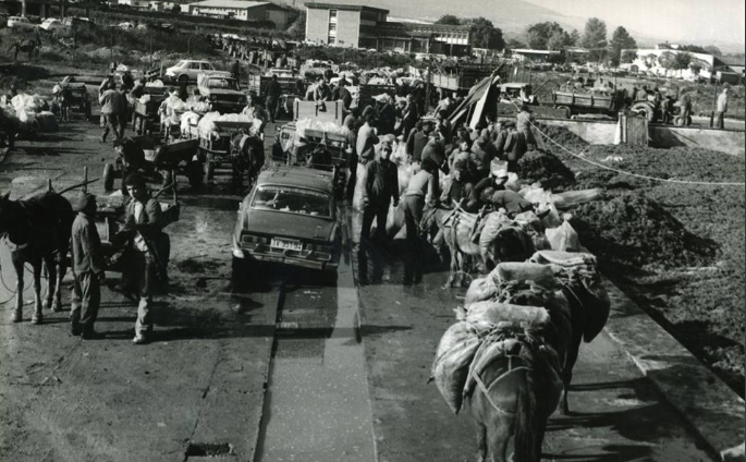 Стари фотографии на Кавадарци-Берба 1980