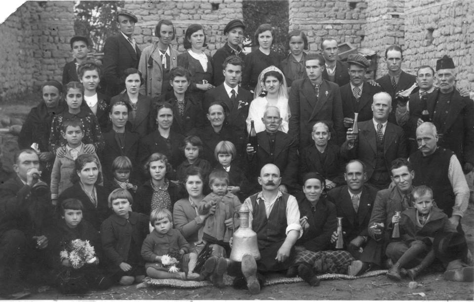 Стари фотографии на Кавадарци-Свадбата на Никола Бадев со Милка Неделкова