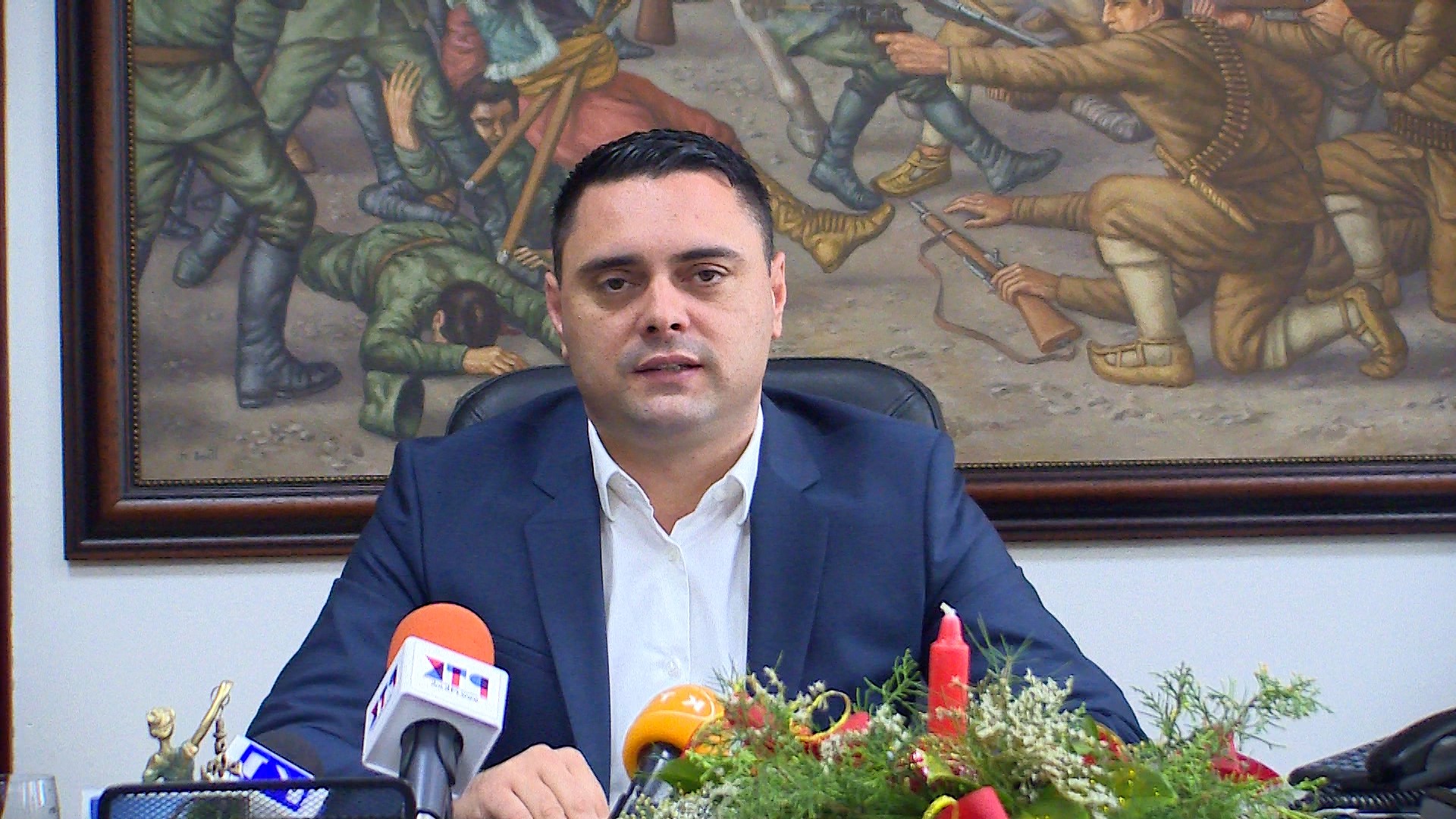 (Видео) Новогодишна честитка на Градоначалникот Митко Јанчев