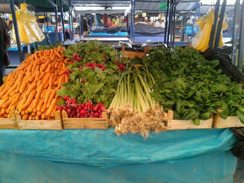 Зелен пазар:Jужното овошје поефтинува 