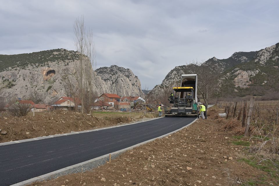 Демир Капија: Градежни  работи