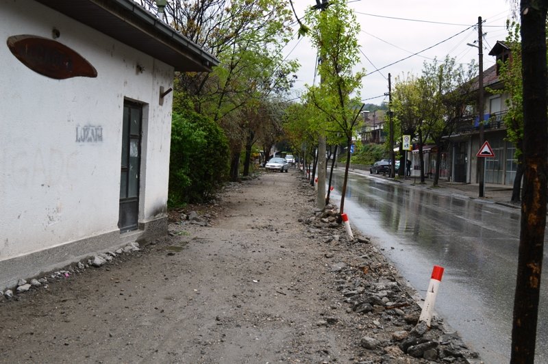 Општинa Кавадарци / Корекција на на дел од тротоар на „Страшо Пинџур“