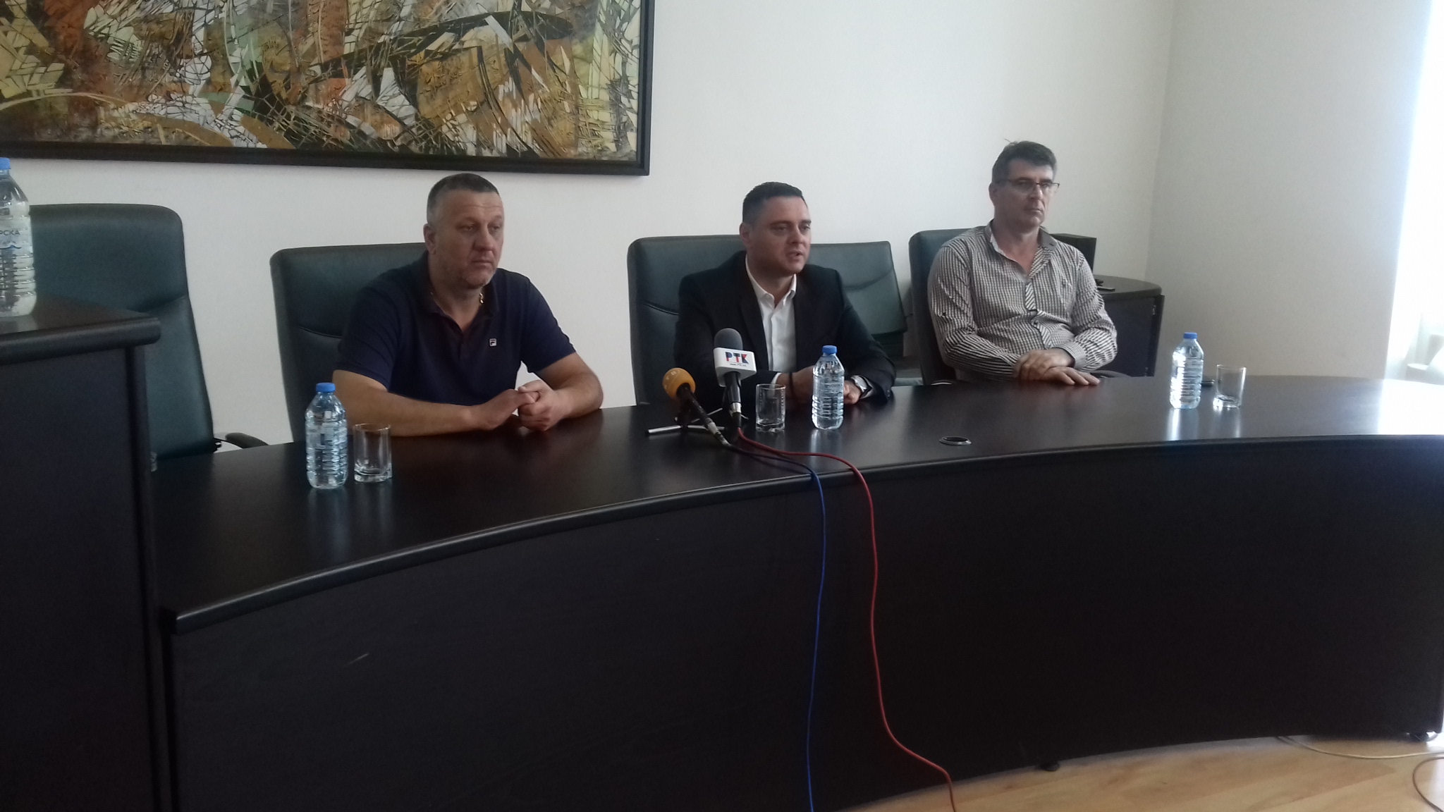 (Видео) Градоначалникот  Јанчев и Советот со поддршка  за ГФК Тиквеш  во наредната натпреварувачка сезона 
