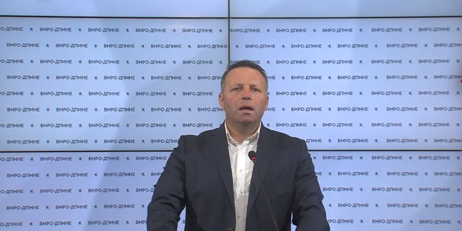 /  Видео /    Прес на пратеникот Зоран Јованчев : „Лозарите се изманипулирани  , грозјето  скапува по нивите„
