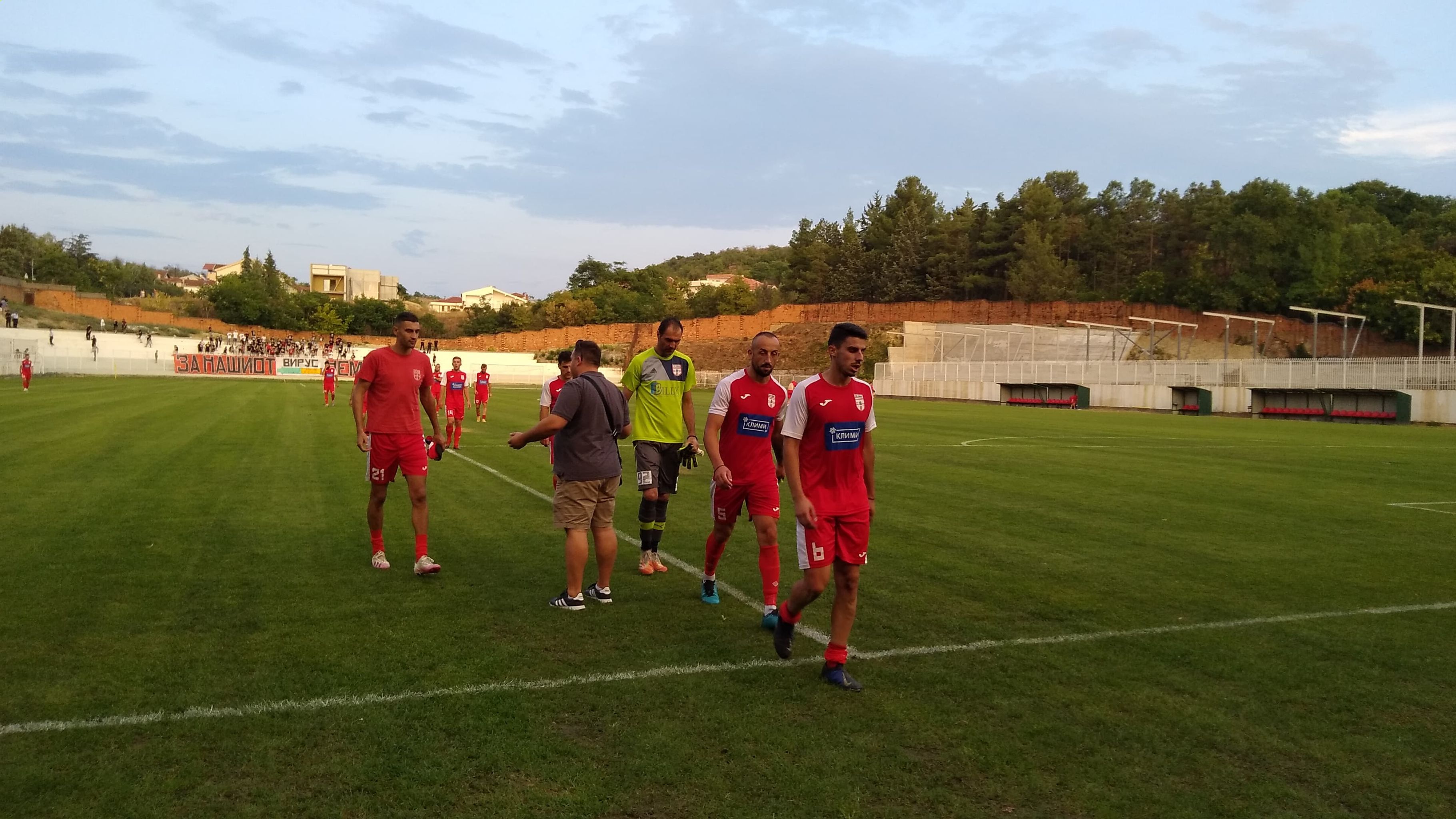 / ВИДЕО/  ГФК ТИКВЕШ ПОРАЗЕН ОД АКАДЕМИЈА ПАНДЕВ СО 0-2